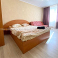 Продам квартиру, Валентиновская ул. , 1 кім., 33 м², евроремонт 