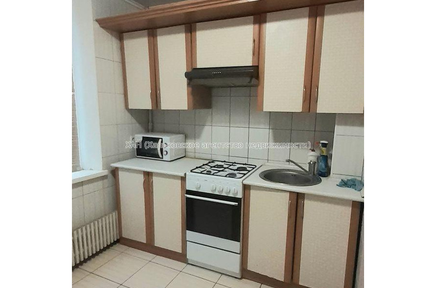 Продам квартиру, Валентиновская ул. , 1 кім., 33 м², евроремонт 