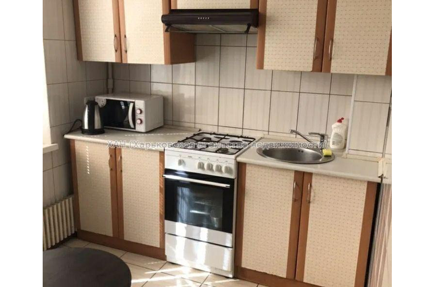 Продам квартиру, Валентиновская ул. , 1 кім., 33 м², евроремонт 