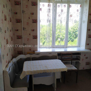 Продам квартиру, Рыбасовская ул. , 1  ком., 38.50 м², косметический ремонт 
