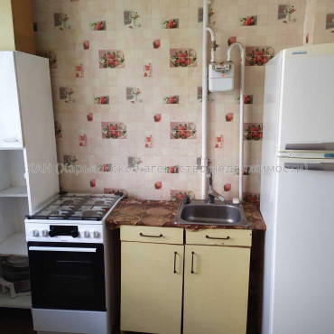 Продам квартиру, Рыбасовская ул. , 1 кім., 38.50 м², косметический ремонт 