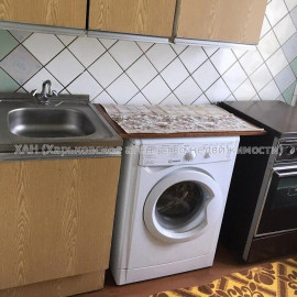Продам квартиру, Тракторостроителей просп. , 2  ком., 44 м², советский ремонт