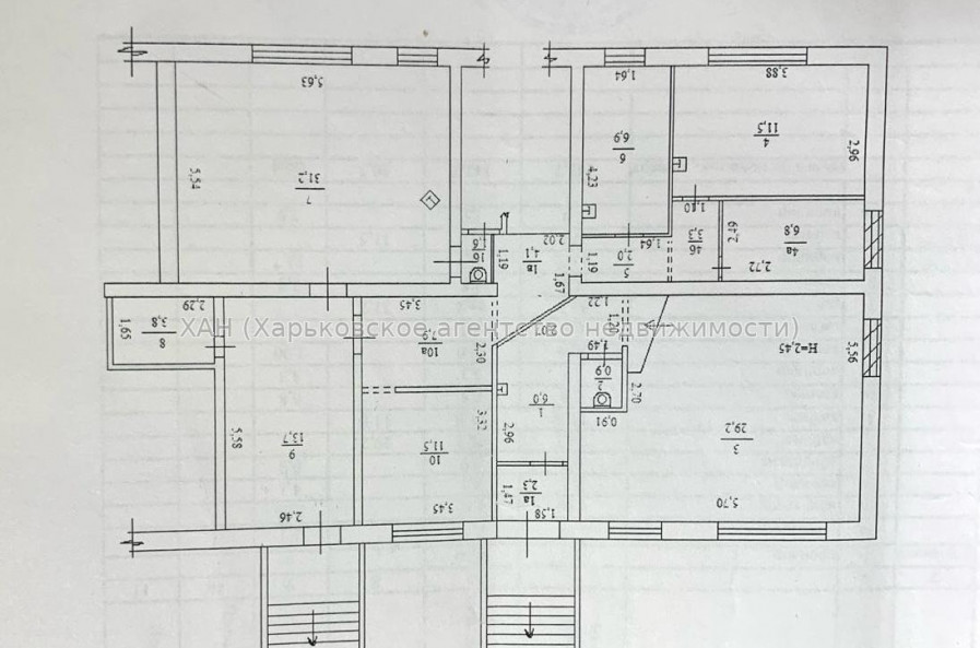 Продам нежитлову нерухомість, салон красоты , 142.70 м², капитальный ремонт 