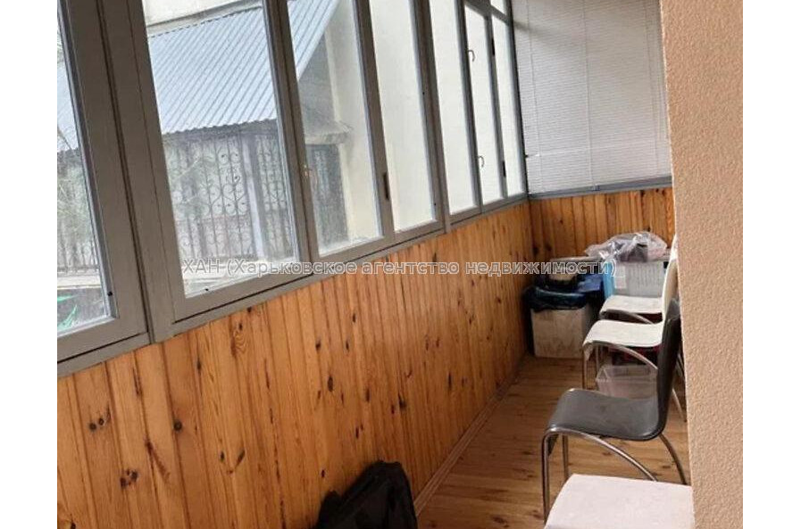 Продам квартиру, Максимилиановская ул. , 5  ком., 98.90 м², евроремонт 