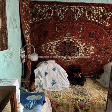 Продам квартиру, Мирная ул. , 2  ком., 31.60 м², советский ремонт 