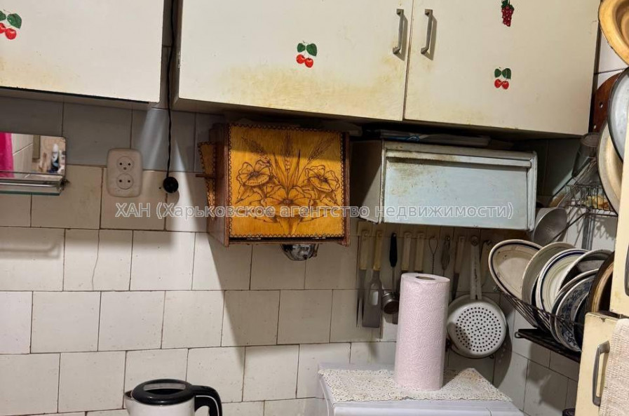 Продам квартиру, Мирная ул. , 2 кім., 31.60 м², советский ремонт 