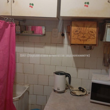 Продам квартиру, Мирная ул. , 2  ком., 31.60 м², советский ремонт 