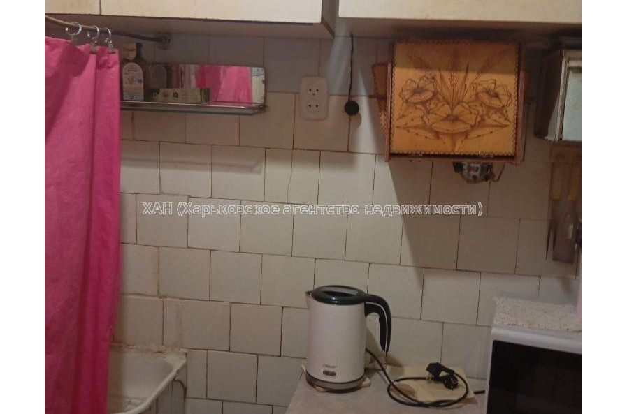 Продам квартиру, Мирная ул. , 2 кім., 31.60 м², советский ремонт 