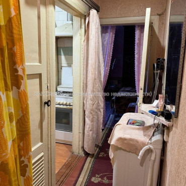 Продам квартиру, Мирная ул. , 2  ком., 31.60 м², советский ремонт 