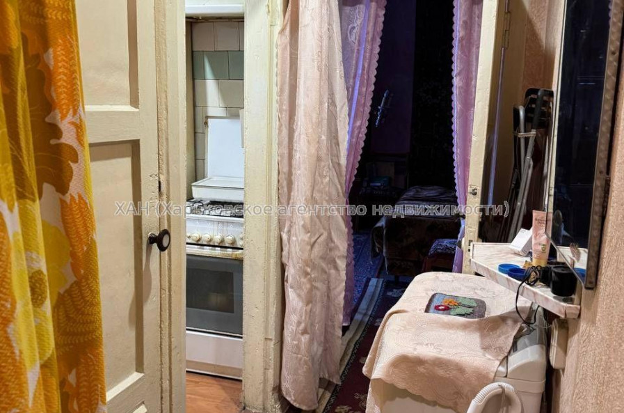Продам квартиру, Мирная ул. , 2 кім., 31.60 м², советский ремонт 