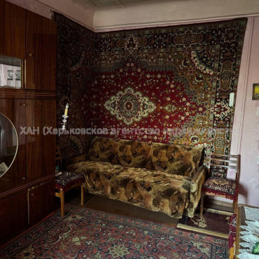 Продам квартиру, Мирная ул. , 2  ком., 31.60 м², советский ремонт 