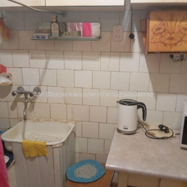 Продам квартиру, Мирная ул. , 2  ком., 31.60 м², советский ремонт 