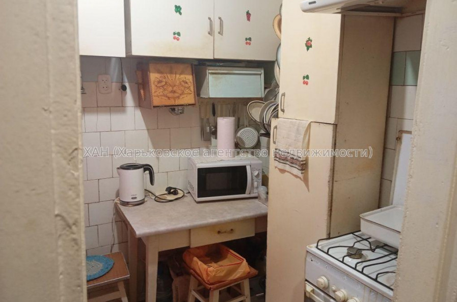 Продам квартиру, Мирная ул. , 2 кім., 31.60 м², советский ремонт 