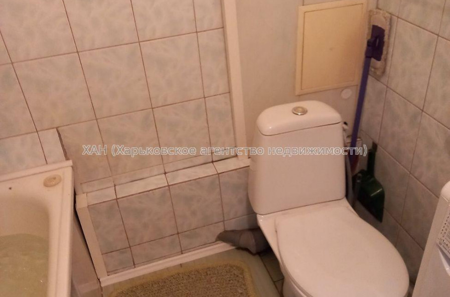 Продам квартиру, Науки просп. , 2 кім., 43 м², капитальный ремонт 