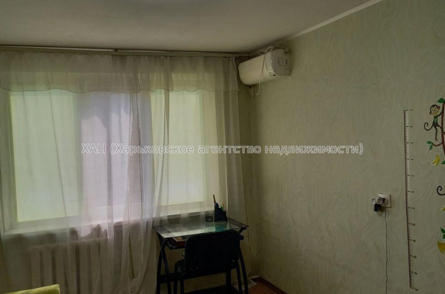 Продам квартиру, Науки просп. , 2 кім., 43 м², капитальный ремонт 