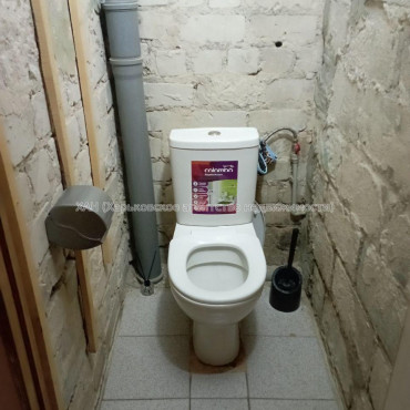 Продам квартиру, Александровский просп. , 1  ком., 17.50 м², косметический ремонт 