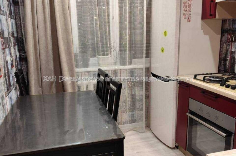 Продам квартиру, Познанская ул. , 2 кім., 45 м², евроремонт 