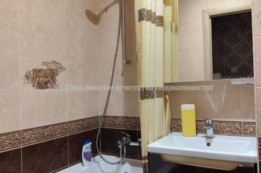 Продам квартиру, Познанская ул. , 2 кім., 45 м², евроремонт 