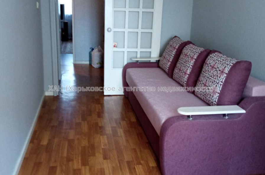 Продам квартиру, Аэрокосмический пр. , 2 кім., 44 м², косметический ремонт 
