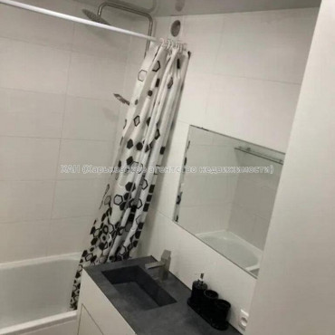 Продам квартиру, Власенко ул. , 2 кім., 42.50 м², евроремонт 