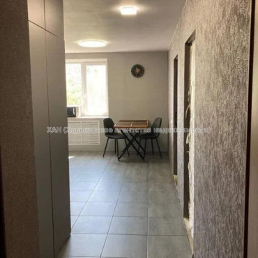 Продам квартиру, Власенко ул. , 2 кім., 42.50 м², евроремонт 