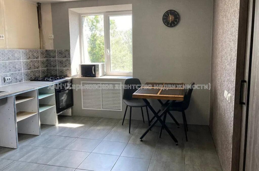 Продам квартиру, Власенко ул. , 2  ком., 42.50 м², евроремонт 