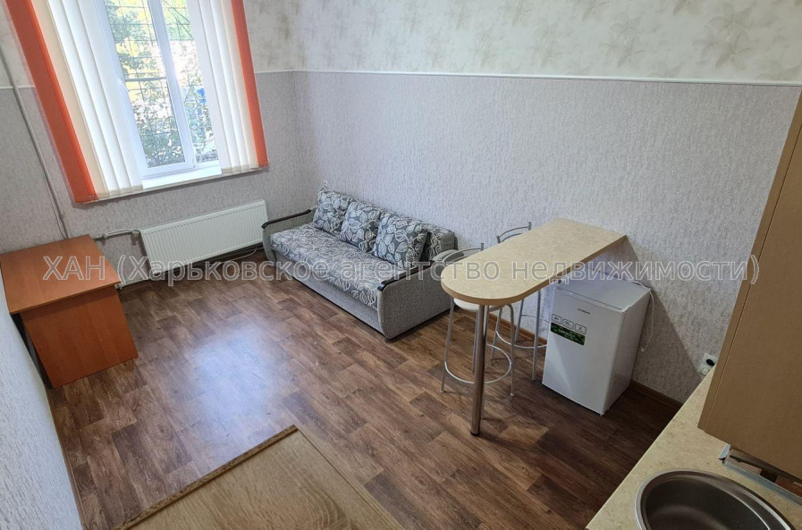 Продам квартиру, Гвардейцев Широнинцев ул. , 1  ком., 37.50 м², евроремонт 