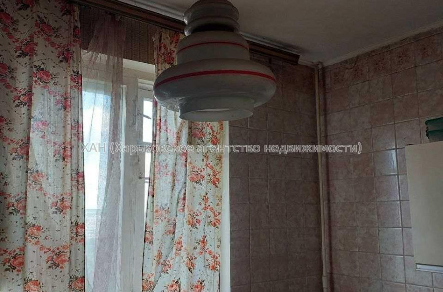 Продам квартиру, Клочковская ул. , 3 кім., 68 м², советский ремонт 