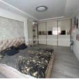 Продам квартиру, Драгоманова ул. , 2 кім., 56 м², евроремонт 