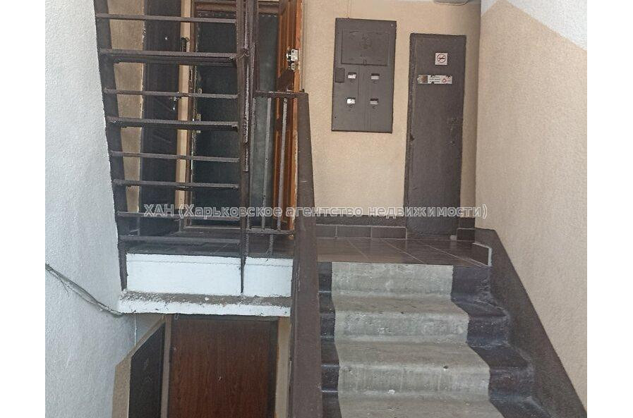 Продам квартиру, Полтавский Шлях ул. , 1 кім., 30.70 м², без ремонта 