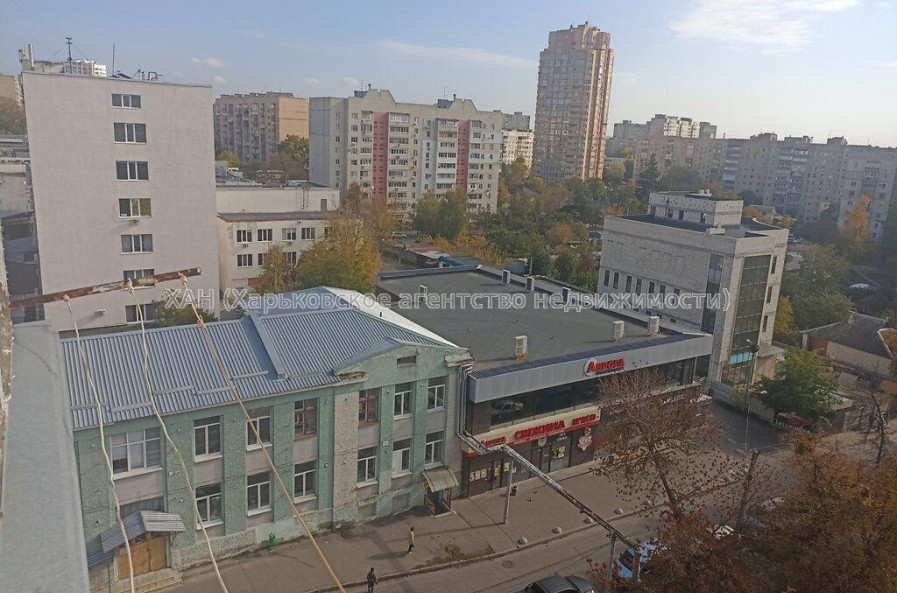 Продам квартиру, Полтавский Шлях ул. , 1 кім., 30.70 м², без ремонта 