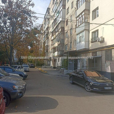 Продам квартиру, Полтавский Шлях ул. , 1 кім., 30.70 м², без ремонта  - фото 3 Продам квартиру, Полтавский Шлях ул. , 1 кім., 30.70 м², без ремонта