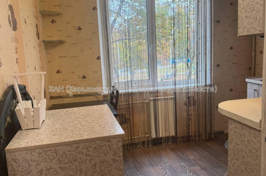 Сдам квартиру, Гвардейцев Широнинцев ул. , 1  ком., 30 м², косметический ремонт 