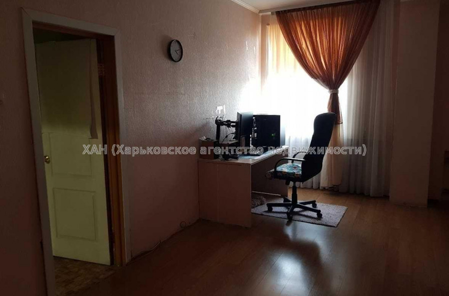 Продам квартиру, Александровский просп. , 2 кім., 64 м², евроремонт 