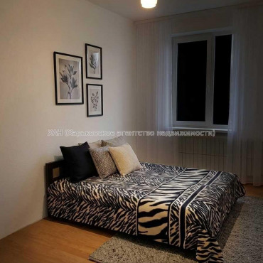 Продам квартиру, Александровский просп. , 2 кім., 64 м², евроремонт 