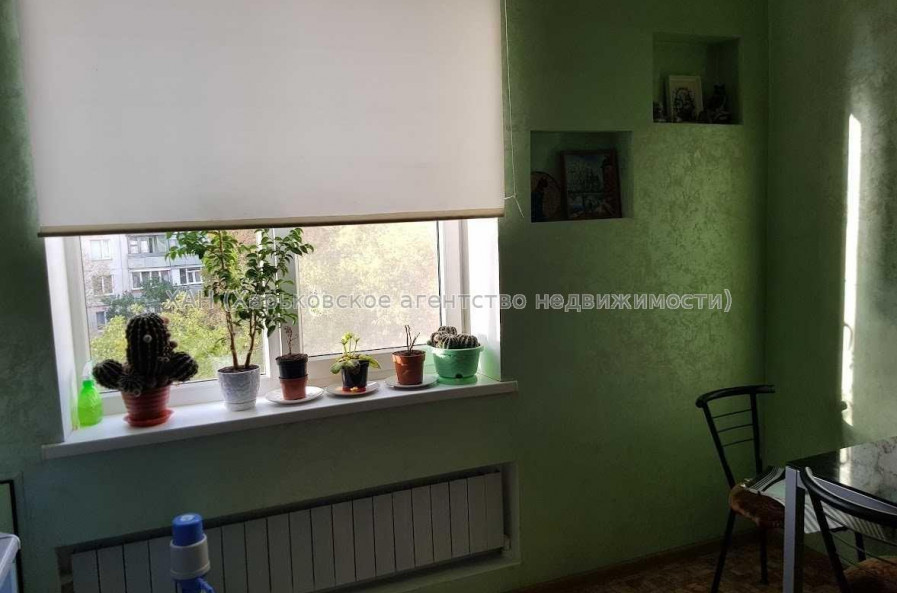 Продам квартиру, Александровский просп. , 2 кім., 64 м², евроремонт 
