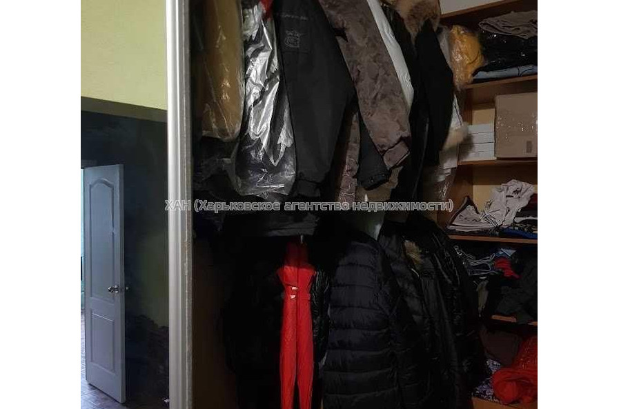 Продам квартиру, Александровский просп. , 2 кім., 64 м², евроремонт 