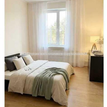 Продам квартиру, Александровский просп. , 2 кім., 64 м², евроремонт 