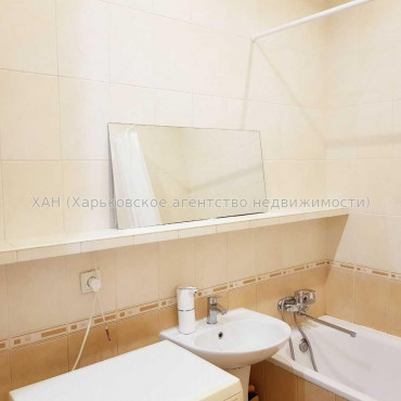 Продам квартиру, Александровский просп. , 2 кім., 64 м², евроремонт 