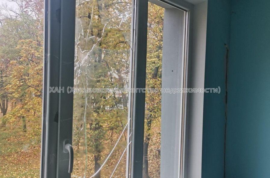 Продам квартиру, Космонавтов ул. , 2 кім., 44 м², капитальный ремонт 
