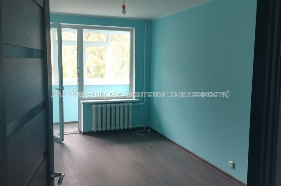 Продам квартиру, Космонавтов ул. , 2 кім., 44 м², капитальный ремонт 
