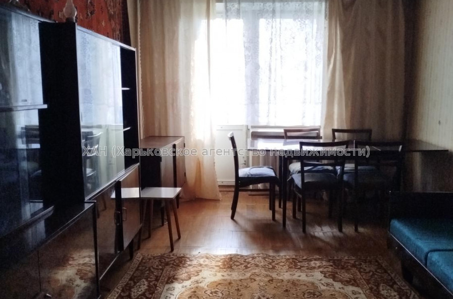 Сдам квартиру, Аэрокосмический пр. , 72 , 2  ком., 48 м², советский ремонт 