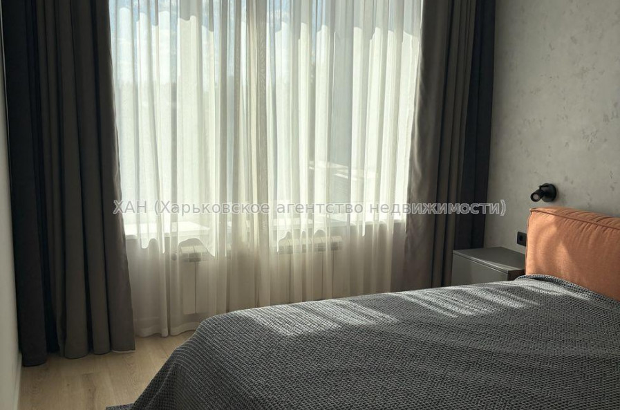 Продам квартиру, Партизанский пер. , 2 кім., 78.20 м², авторский дизайн 