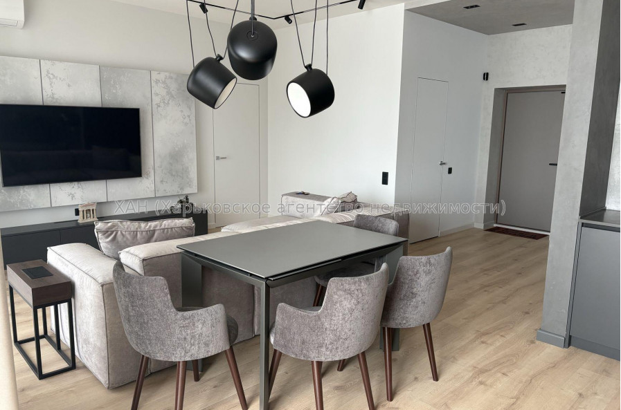 Продам квартиру, Партизанский пер. , 2 кім., 78.20 м², авторский дизайн 