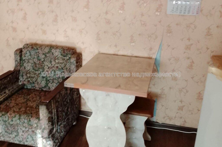 Продам квартиру, Соича ул. , 1 кім., 18 м², косметический ремонт 