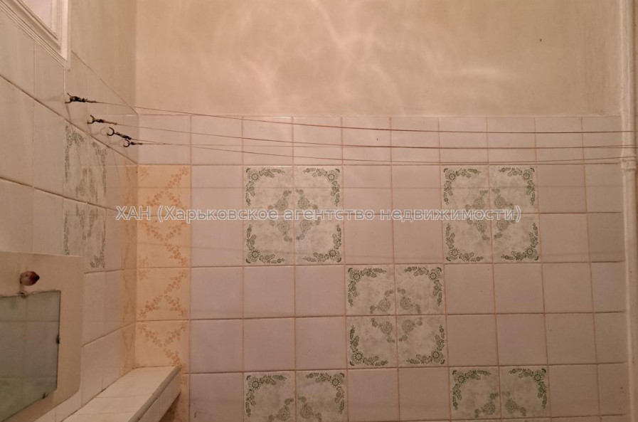 Продам квартиру, Ковтуна ул. , 16 , 2 кім., 37 м², советский ремонт 