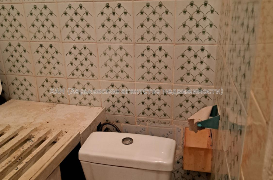 Продам квартиру, Ковтуна ул. , 16 , 2 кім., 37 м², советский ремонт 