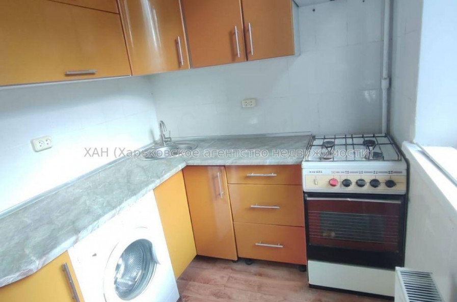 Продам квартиру, Метростроителей ул. , 2  ком., 44 м², косметический ремонт 