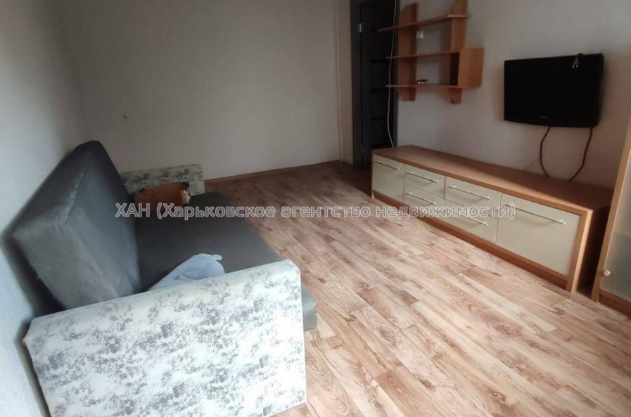 Продам квартиру, Метростроителей ул. , 2  ком., 44 м², косметический ремонт 