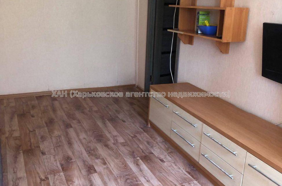 Продам квартиру, Метростроителей ул. , 2  ком., 44 м², косметический ремонт 